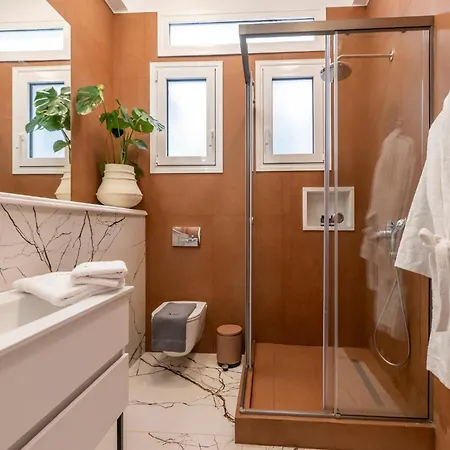 Aone Luxury Апартаменты Каламата